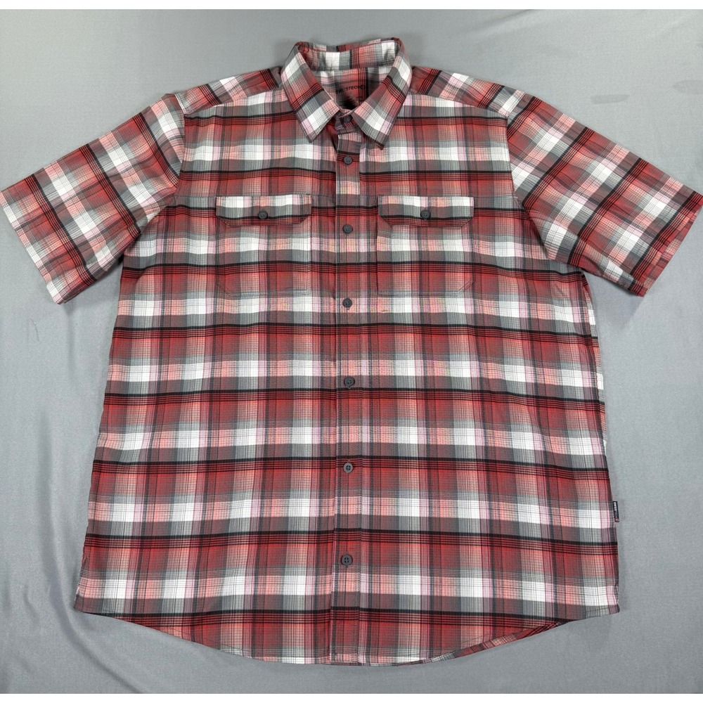 Swiss Tech Men's Large‎ Plaid Short Sleeve Button Up Shirt Stretch Red Gray L